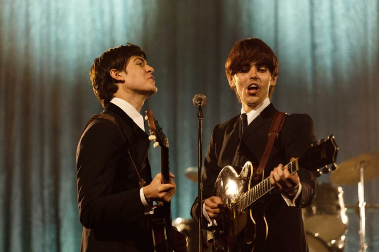 MM_Unit-Still_The-Beatles_25_R1